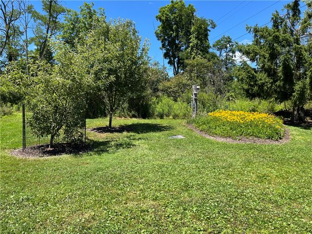 270 West Hill Rd A, Big Flats, NY 14814