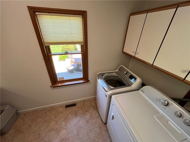 270 West Hill Rd A, Big Flats, NY 14814