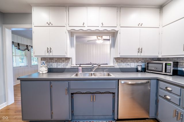 4844 E 71st Street, Indianapolis, IN 46220