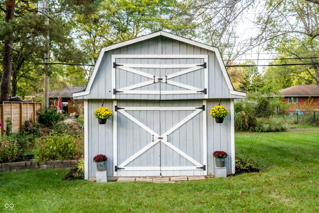 4844 E 71st Street, Indianapolis, IN 46220