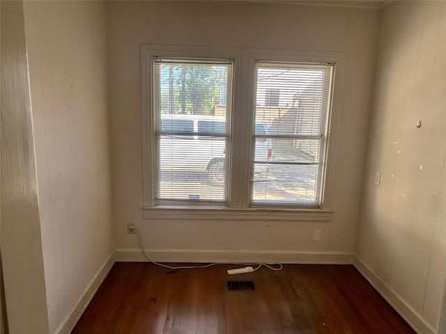 2038 Lexington Street, Houston, TX 77098