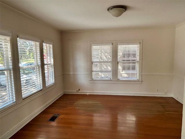 2038 Lexington Street, Houston, TX 77098