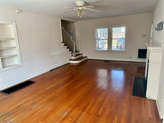 2038 Lexington Street, Houston, TX 77098