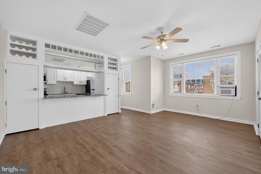 3301 W ALLEGHENY AVE, Philadelphia, PA 19132