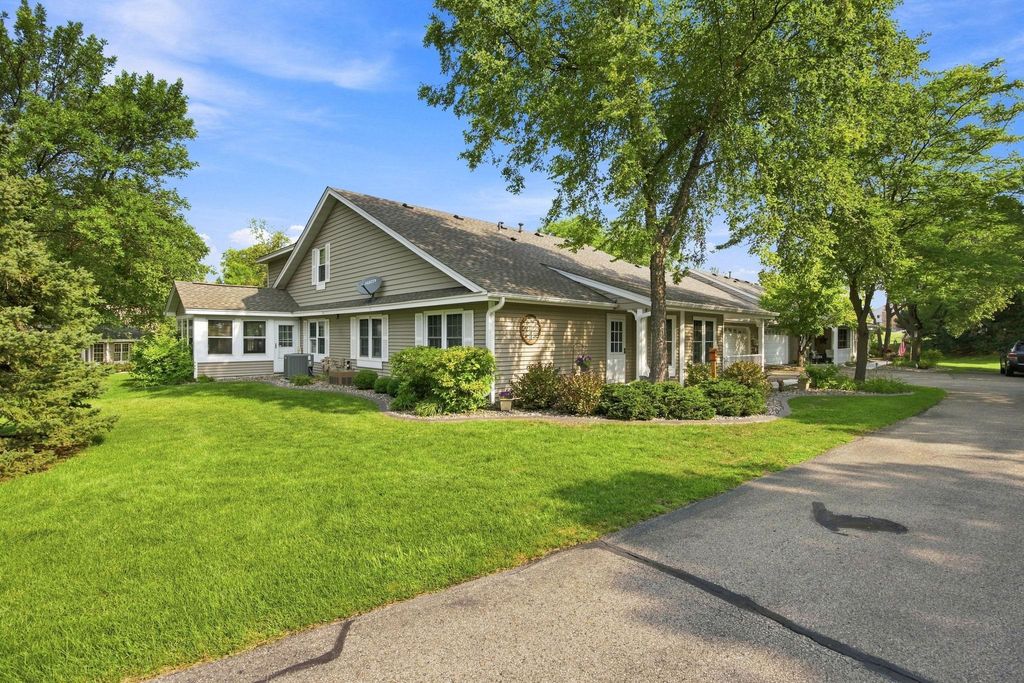 14702 Oak Run Lane, Burnsville, MN 55306 — photo 2