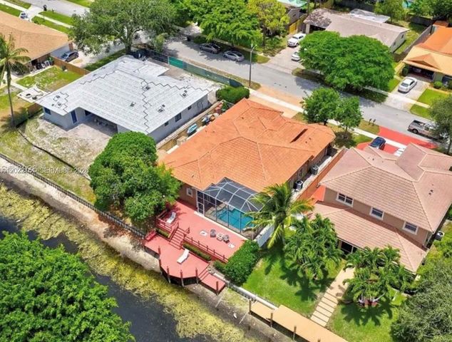 611 NW 42nd Ave, Coconut Creek, FL 33066