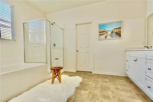 5934 Ginger Dr, Eastvale, CA 92880