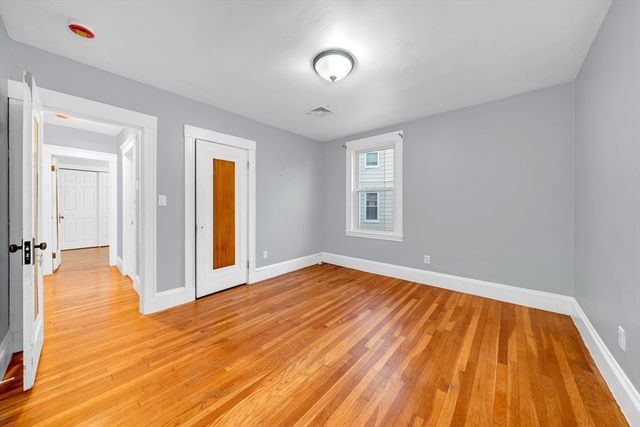 127 Henry Ave 2A, Lynn, MA 01902