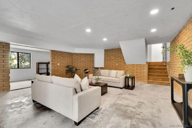 9419 Mount Israel, Escondido, CA 92029