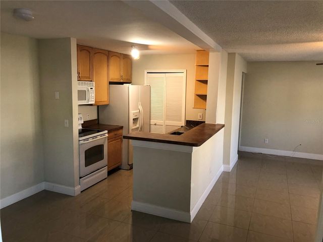 6112 WESTGATE DRIVE 101, Orlando, FL 32835