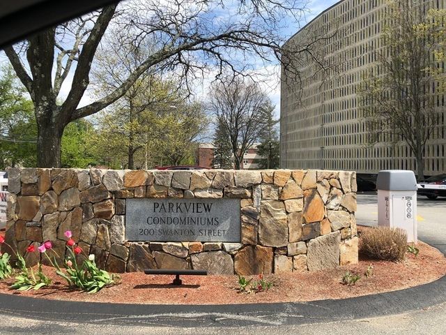 200 Swanton St 705, Winchester, MA 01890
