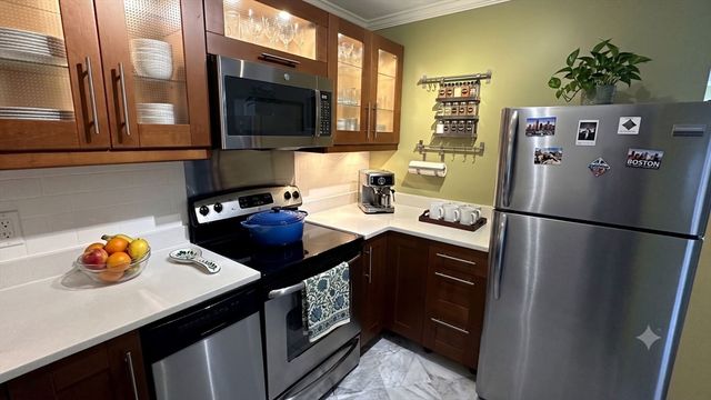 200 Swanton St 705, Winchester, MA 01890