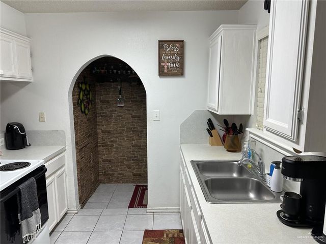 2104 Fairmont Avenue, Mcallen, TX 78504