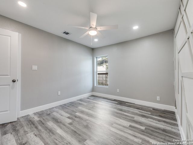 930 Schley Ave, San Antonio, TX 78210