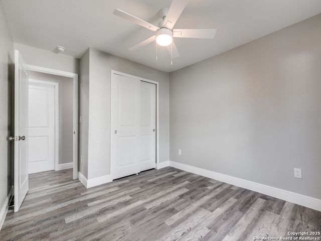 930 Schley Ave, San Antonio, TX 78210