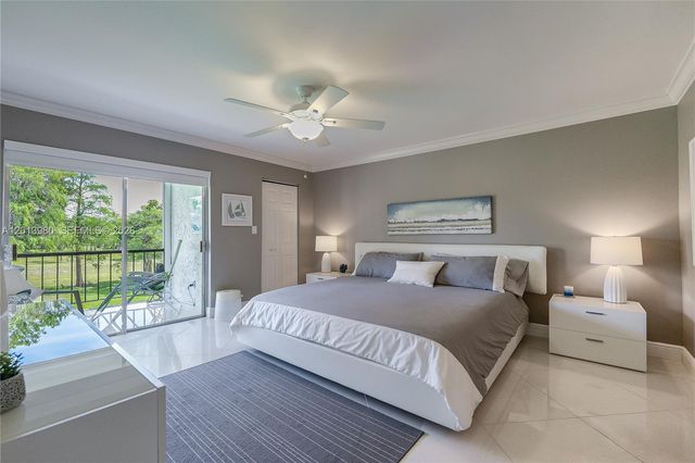 6200 NW 44th St 301, Lauderhill, FL 33319