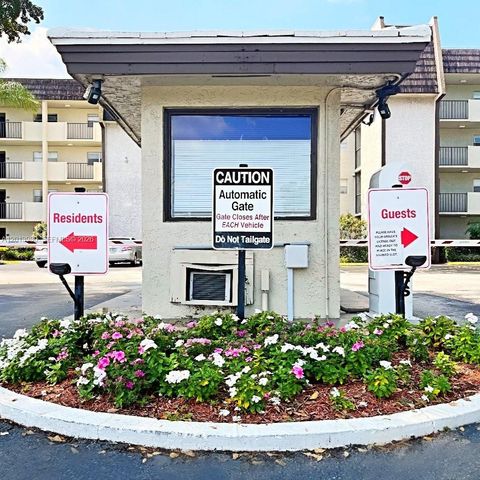 6200 NW 44th St 301, Lauderhill, FL 33319