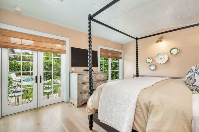 266 Colonial Lane, Palm Beach, FL 33480