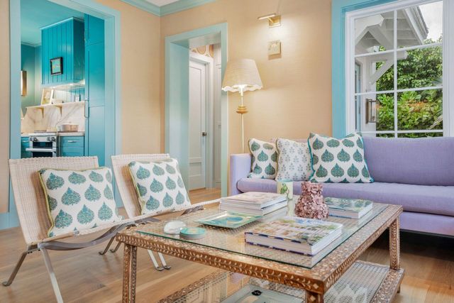 266 Colonial Lane, Palm Beach, FL 33480