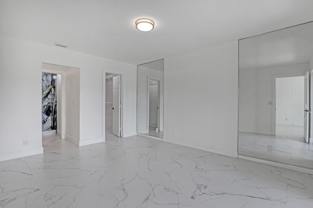 7690 Tahiti Lane 202, Lake Worth, FL 33467