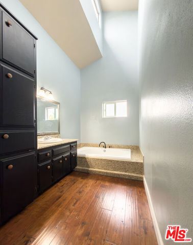335 Morro Hills Road, Fallbrook, CA 92028