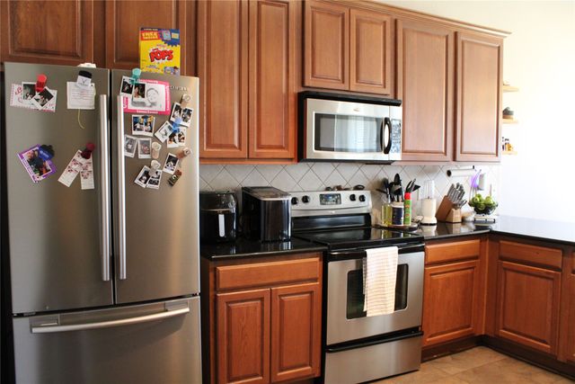 7537 Fresh Springs Road, Fort Worth, TX 76120