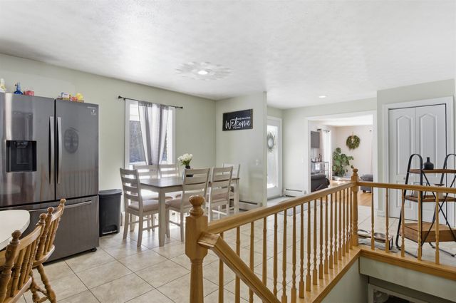 438 Canaan Hill Road, Canaan, VT 05903