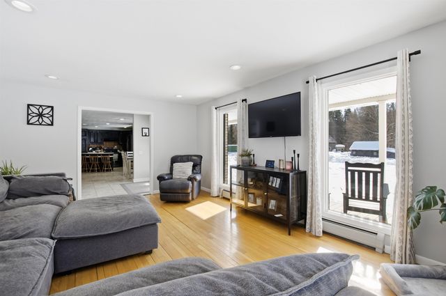 438 Canaan Hill Road, Canaan, VT 05903