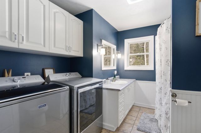 438 Canaan Hill Road, Canaan, VT 05903