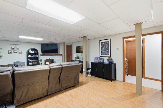 438 Canaan Hill Road, Canaan, VT 05903