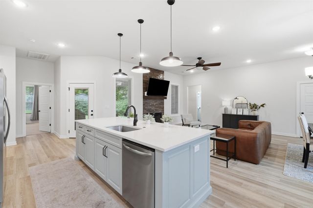 9748 Acorn Cove, Sherwood, AR 72120