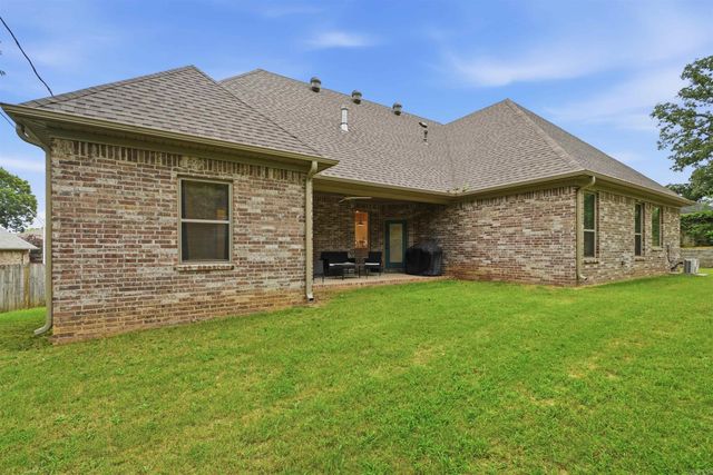 9748 Acorn Cove, Sherwood, AR 72120