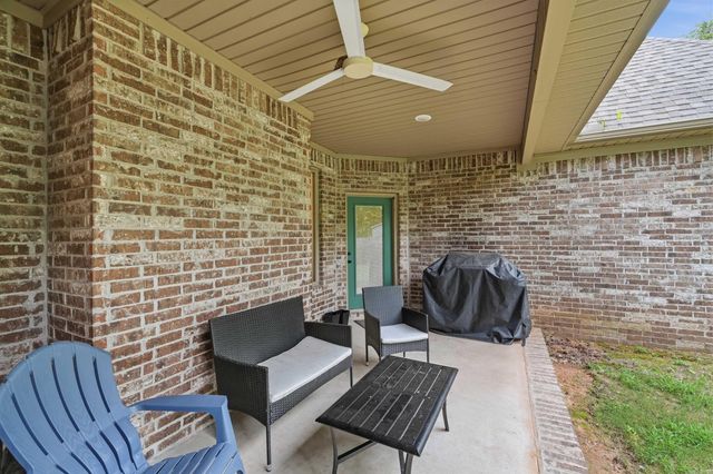 9748 Acorn Cove, Sherwood, AR 72120