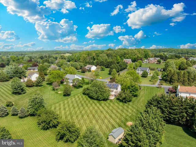4224 IROQUOIS DR, Westminster, MD 21157