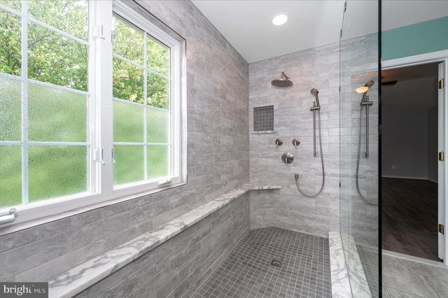 4224 IROQUOIS DR, Westminster, MD 21157