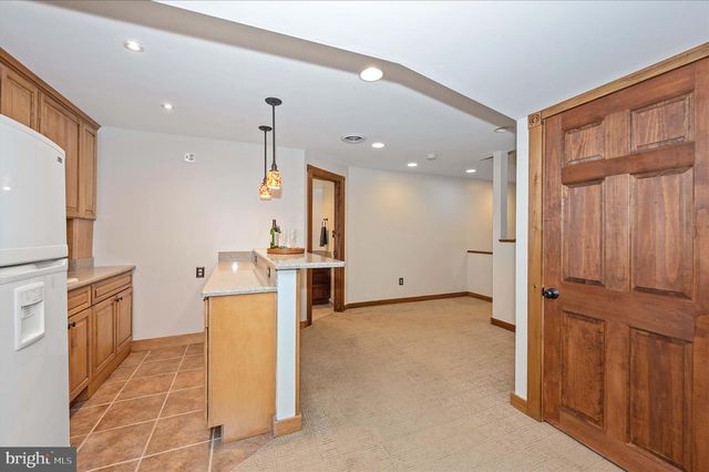 4224 IROQUOIS DR, Westminster, MD 21157