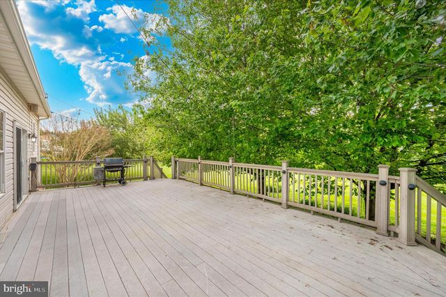 4224 IROQUOIS DR, Westminster, MD 21157