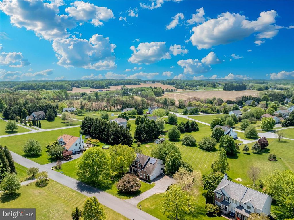 Image 105 of property listing at 4224 IROQUOIS DR, Westminster, MD 21157