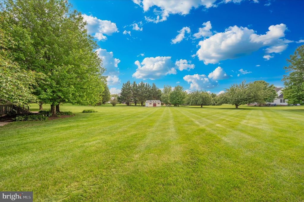 Image 88 of property listing at 4224 IROQUOIS DR, Westminster, MD 21157