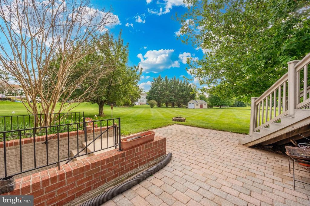 Image 90 of property listing at 4224 IROQUOIS DR, Westminster, MD 21157