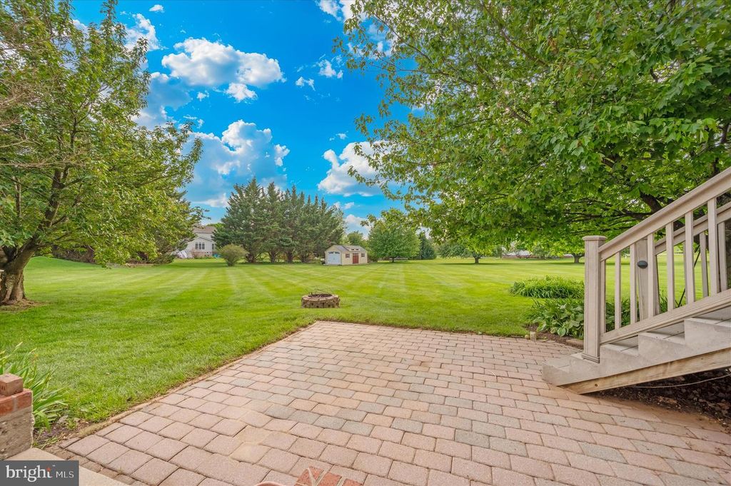 Image 91 of property listing at 4224 IROQUOIS DR, Westminster, MD 21157
