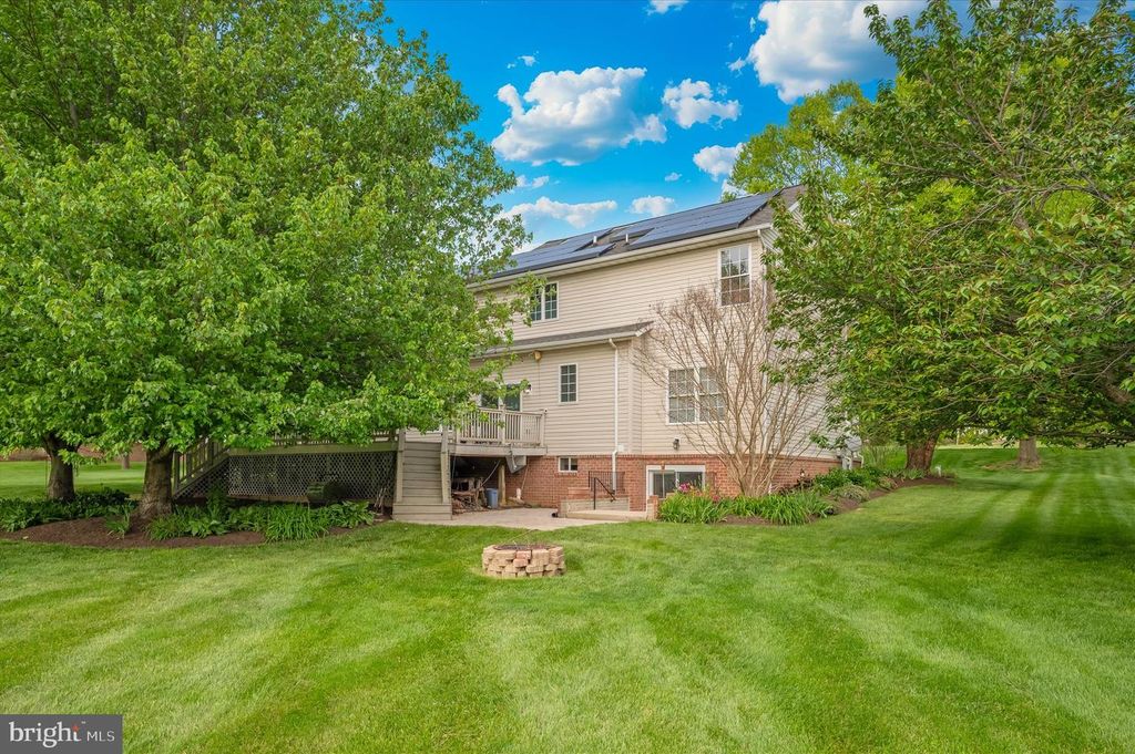 Image 96 of property listing at 4224 IROQUOIS DR, Westminster, MD 21157