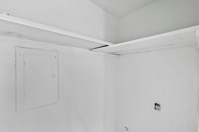 2160 Fleur De Lis Court, Arlington, TX 76012