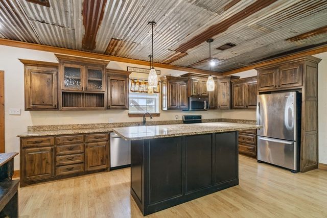 800 Vz County Road 2807, Mabank, TX 75147