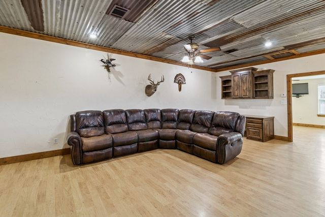 800 Vz County Road 2807, Mabank, TX 75147