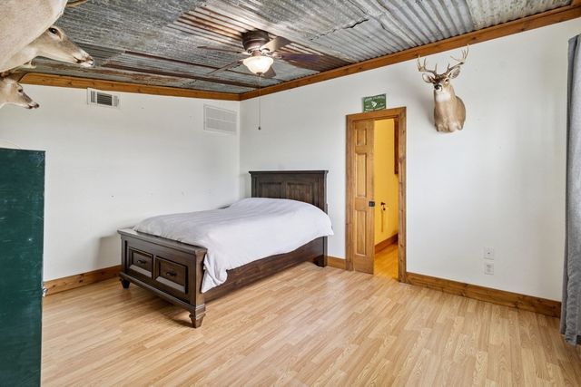 800 Vz County Road 2807, Mabank, TX 75147