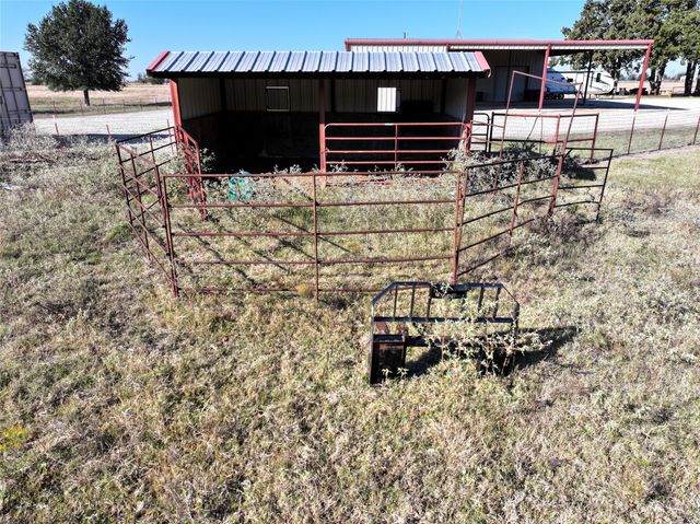 800 Vz County Road 2807, Mabank, TX 75147