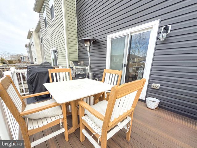 185 DREXEL CT, Martinsburg, WV 25404