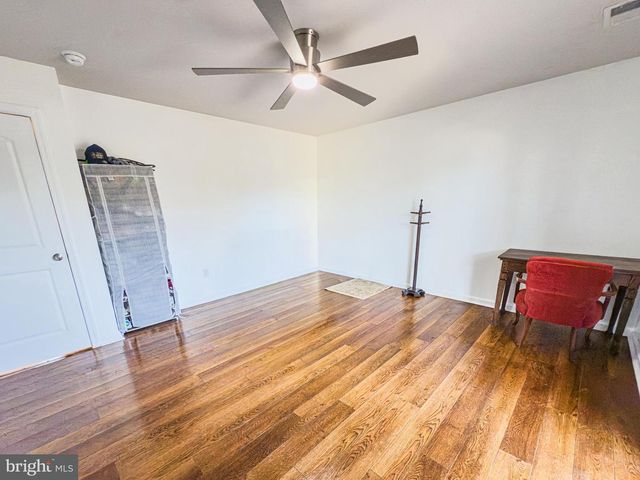 185 DREXEL CT, Martinsburg, WV 25404