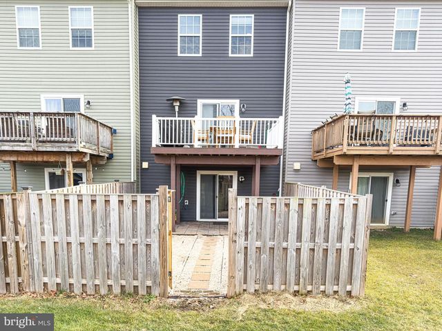 185 DREXEL CT, Martinsburg, WV 25404